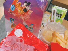 -麦当劳(中山公园龙之梦店)