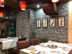 -羊家胡同·龙虾烧烤火锅(龙汇路店)