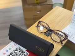 -天空之镜眼镜店蔡司依视路配镜授权零售店(望京颐堤港店)