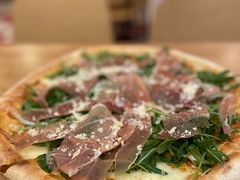 -城市大道红炉披萨烘焙坊