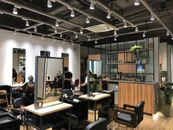 -Mentor Hair Salon
