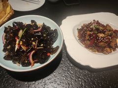 -万重锦·人文川菜馆(骡马市店)