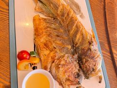 -赶海部落海鲜城(海阳路店)