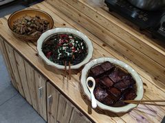 -老前童小吃(北明程路店)