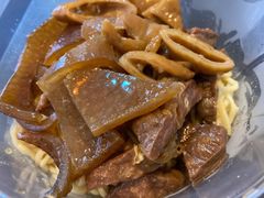 猪皮-松树干拌面店
