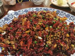 -黄桷树曹家私房菜(江与城店)
