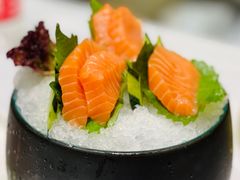 挪威三文鱼刺身-红鼎豆捞·非遗鲍皇汤火锅(宝丰路店)