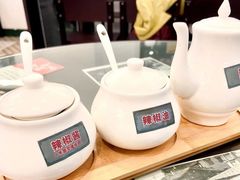 -十八家面馆(均瑶店)