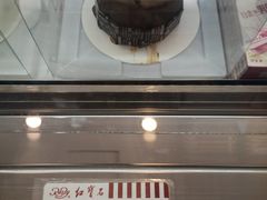 4#巧克力冰淇淋鲜奶蛋糕-红宝石·鲜奶小方(莘庄店)