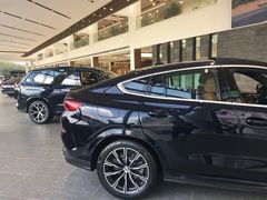 -上海宝宁宝马4S店