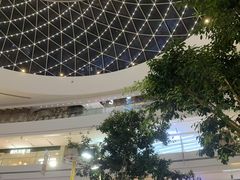 -LuOne凯德晶萃广场(徐家汇路店)