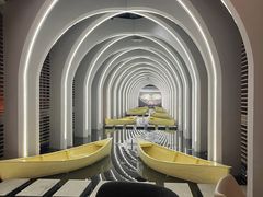 -涨巢·潮玩水疗局