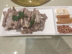 -伊和园清真餐饮