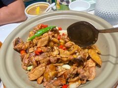 -绿草地·湘菜(7mall店)