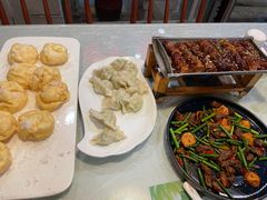 -黄家饺子东北特色菜馆(湖滨商业街店)