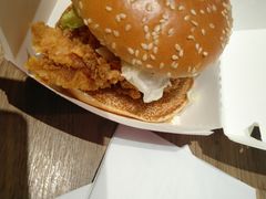 -麦当劳(桃仙机场到达层店)