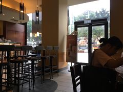大堂-星巴克(深圳港隆城分店)