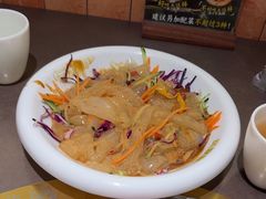 -锅飘飘·东北铁锅炖(雨花客厅店)