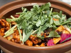 招牌胡须佬鸡煲-胡须佬鸡煲四季火锅店(石厦西村直营店)