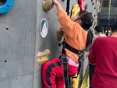 -超极限攀岩馆(六元素店)