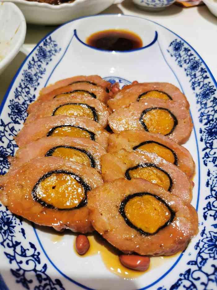 开饭·广府粤菜(保利时光里店)-"一大群人在中环广场,想找个吃饭的