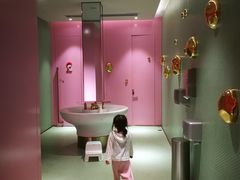 -水桶王国主题餐厅·聚会·生日派对·亲子活动·家庭套餐(亚龙湾希尔顿店)