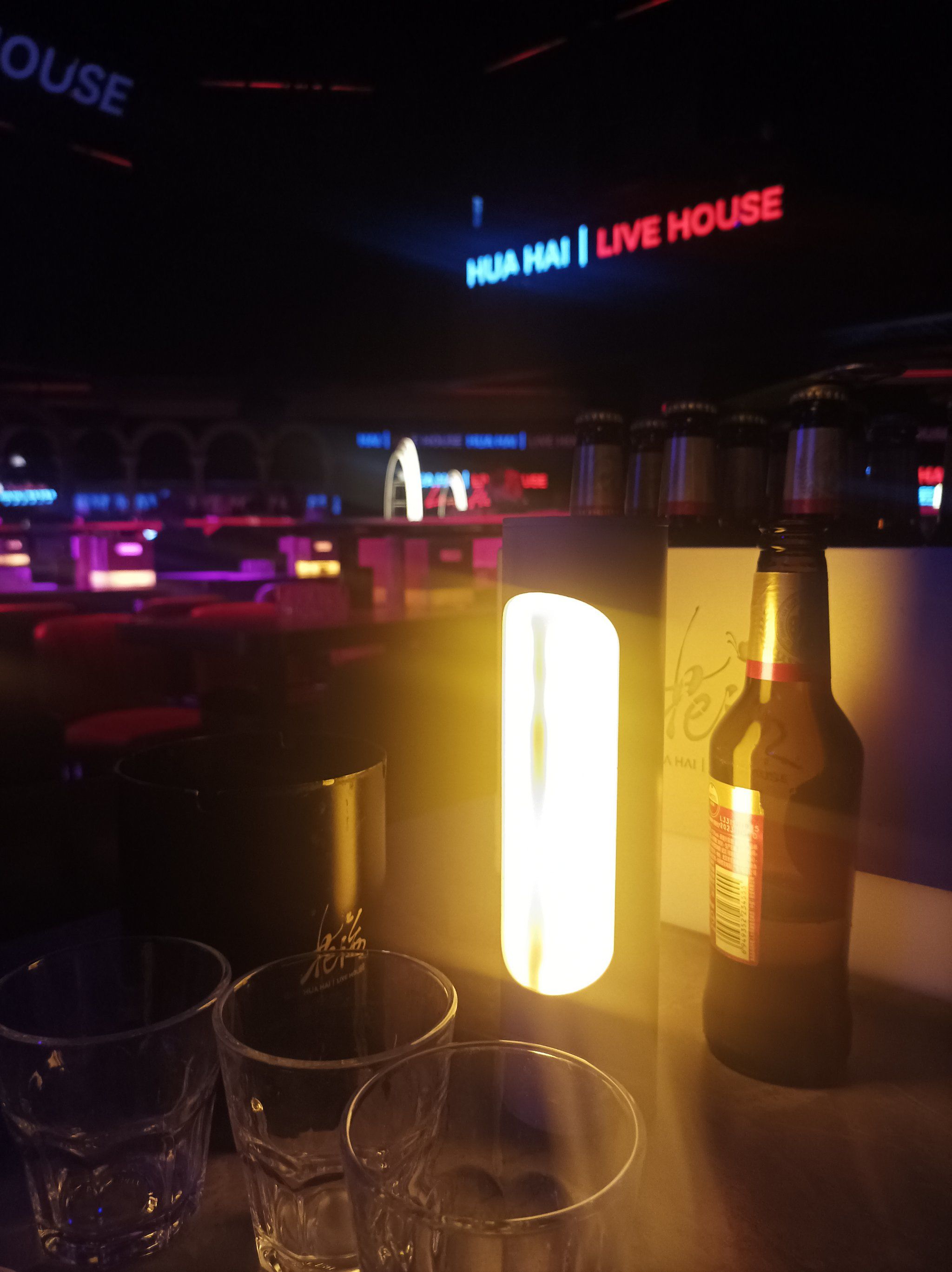 0元玩转这座城 #网红酒吧打卡 #house #花海 #音乐酒馆 #2019网红酒