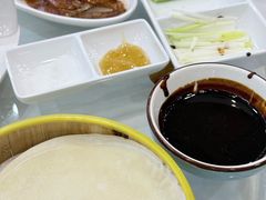 -大鸭梨烤鸭店(金顶街店)