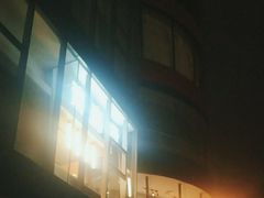 -麦当劳(展览路店)