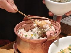 铜锅牛肝菌焖饭-一坐一忘云南菜(北京skp店)