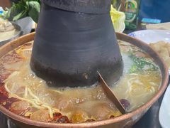 -楼外楼大刀肉传统火锅居(繁荣路店)