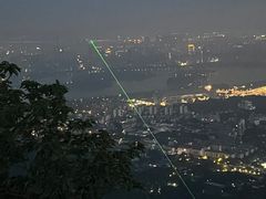 -紫金山山顶公园