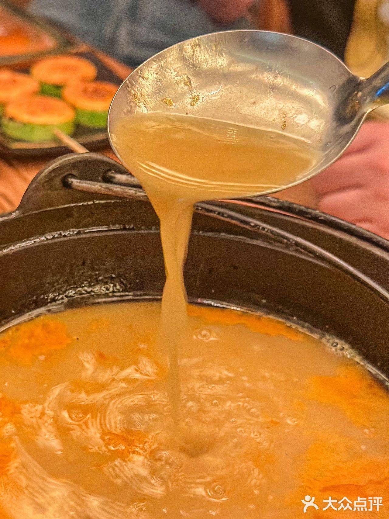 火遍全网的痛风锅，太️太️太好吃啦️