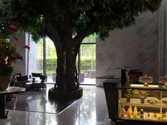 -上海虹桥西郊假日酒店