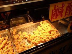 -六合夜市