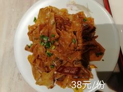 XO酱炒陈村粉-滋粥楼·顺德菜海鲜茶点(金融城店)