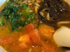 油鸡枞米线-半山腰·云南菜(侨福芳草地店)