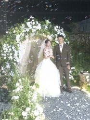 -乐派诗婚纱摄影