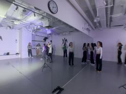 -HI dance 舞室