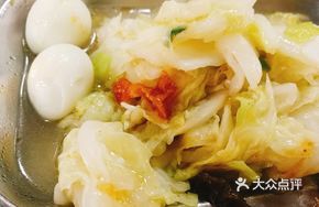 Quail Egg Stir-fried with Chinese Cabbage