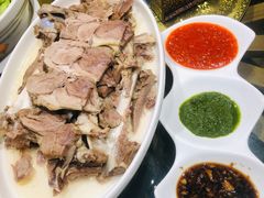 蒙古手把肉-老阿妈蒙古村·蒙古包·草原文化·歌舞表演(老君堂店)