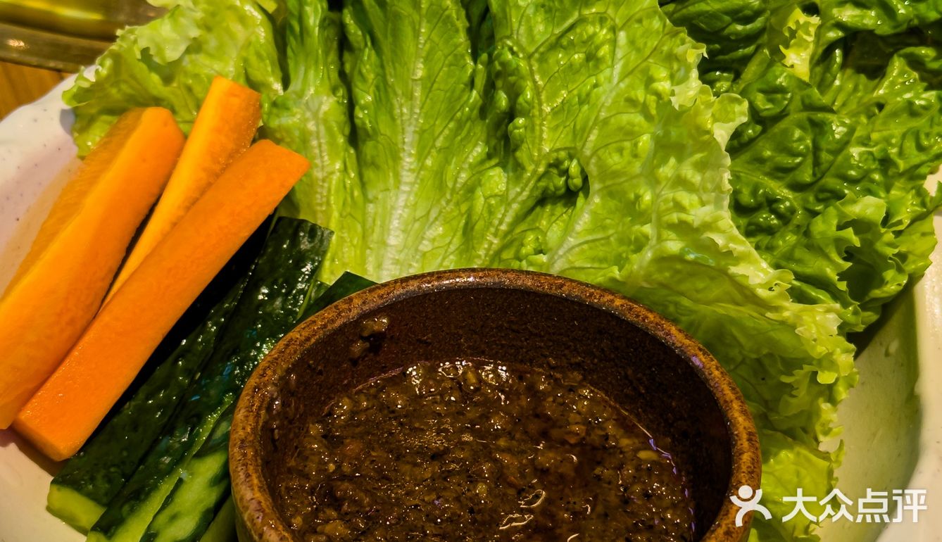 确定不是小吃店？烧肉小吃通通都会做！  