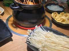 -尚品小土屋涮毛肚(李沧万达店)