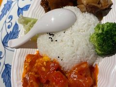 猪手排骨西红柿三拼饭-好嫂子酱猪手•农家菜(学院南路店)