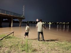 -灞河西岸滨河公园