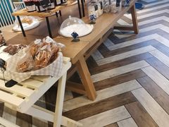 面包甜点陈列柜-牛角村(大族广场店)