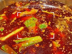 -肖肖酸萝卜鱼火锅(总店)