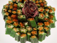 黑椒牛肉拼秋葵-将相和·海鲜蒸饺大连菜