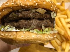 -The Habit Burger Grill 哈比特汉堡(爱琴海店)