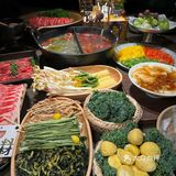 福州新开的！！终于吃到野菜火锅了。。。。